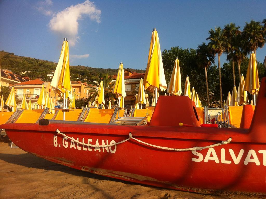 Hotel Galleano Laigueglia Exterior foto